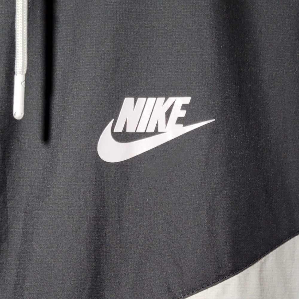 πβοΈ SOLD! Men's Nike Windbreaker - Picture 4 of 7